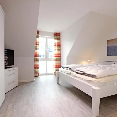 Merlin 1 Waldstr 20 F *